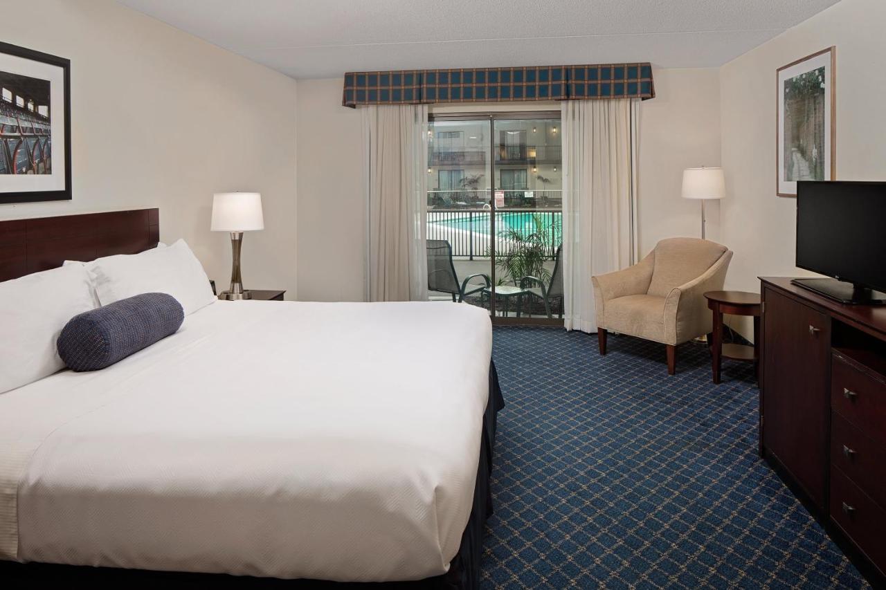 บ็อกซ์โบโร รีเจนซี Hotel Boxborough ภายนอก รูปภาพ